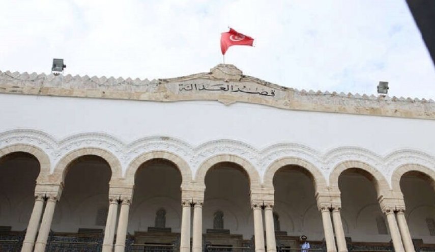 تونس.. السجن لمواطن عائد من ليبيا 'تعمد' نقل عدوى كورونا