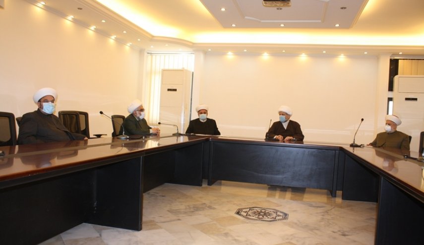 تجمع العلماء يستنكر فرض عقوبات على خليل وفنيانوس: