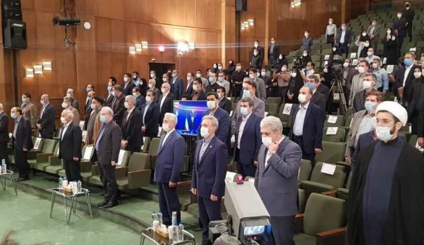 بدء العام الدراسي الجديد في الجامعات الايرانية