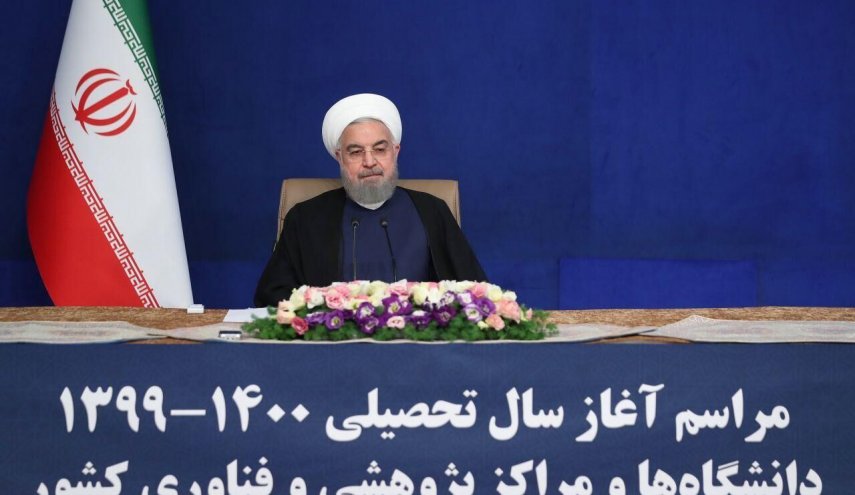 روحاني: علينا الاعتماد على انفسنا والتعاطي مع العالم في الوقت نفسه