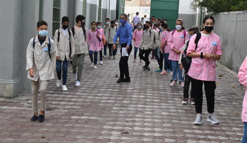 إعادة فتح المدارس في تونس 