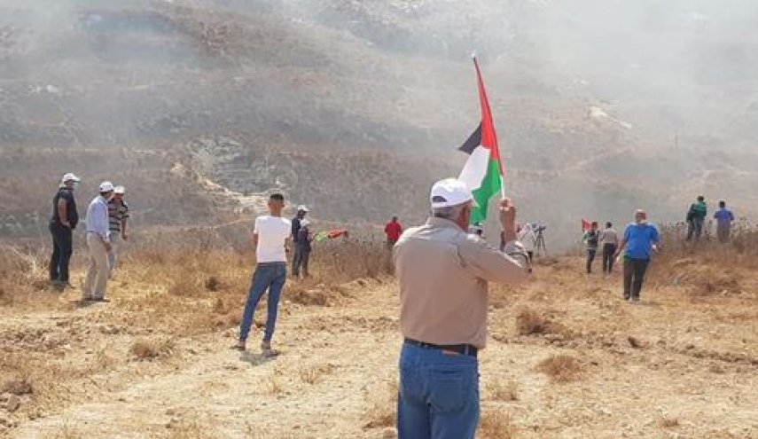 فعاليات بالضفة المحتلة منددة باتفاقيات العار مع كيان الاحتلال