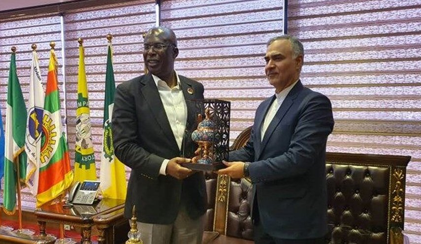 سفیر ایران با وزیر نفت نیجریه دیدار کرد