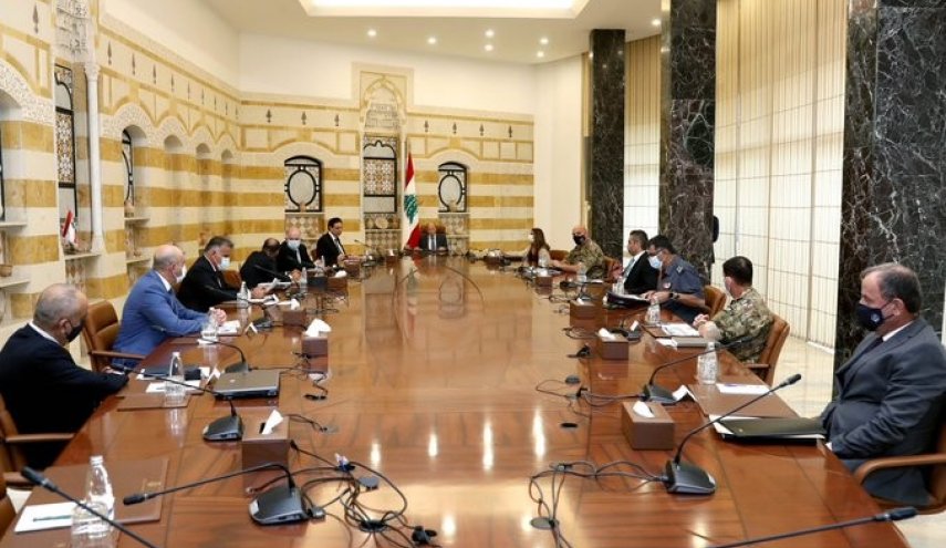 عون يدعو الى معالجة الخروج غير الشرعي من لبنان عبر البحر