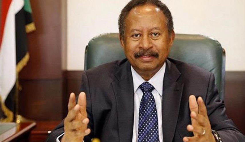 حمدوك يطالب برفع اسم السودان من قائمة الإرهاب
