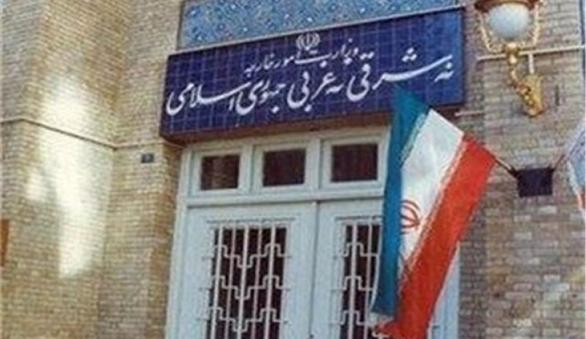 ايران تدعو  آذربيجان و أرمينيا لضبط النفس ووقف القتال 