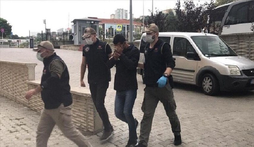تركيا ترحل مجموعة جديدة من منتسبي 