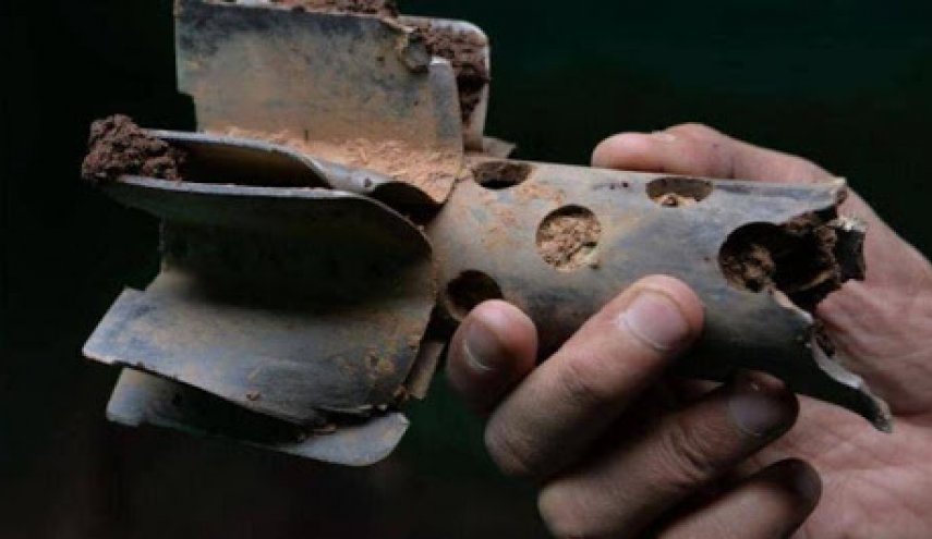 حاول تفكيك قذيفة هاون.. فقتل 5 أشخاص!
