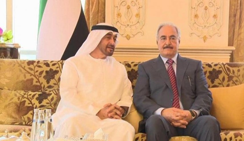 الإمارات تصعّد من إمداداتها العسكرية لحفتر