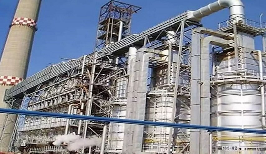 بعد اصلاحها.. مصفاة بانياس تبدأ بإنتاج البنزين