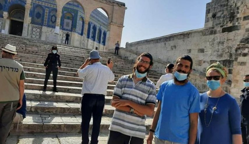 رغم الإغلاق.. مجموعات استيطانية تواصل اقتحامها للأقصى