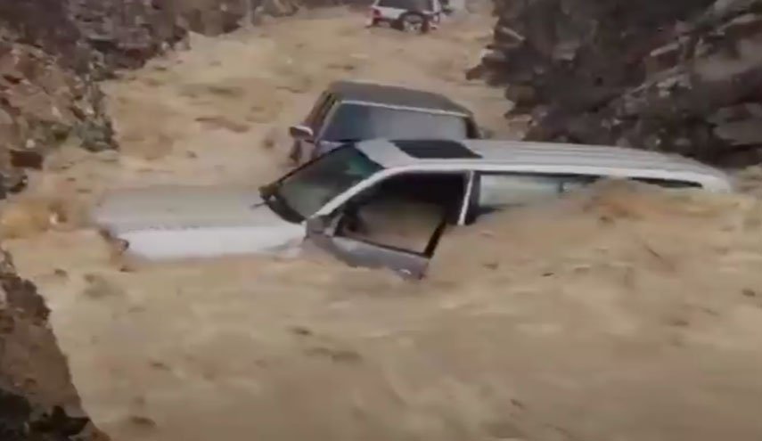 وفاة 4 أشخاص جرّاء سيول جارفة في الأردن