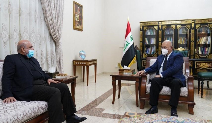 ایران والعراق يبحثان سبل تطوير العلاقات الثنائية