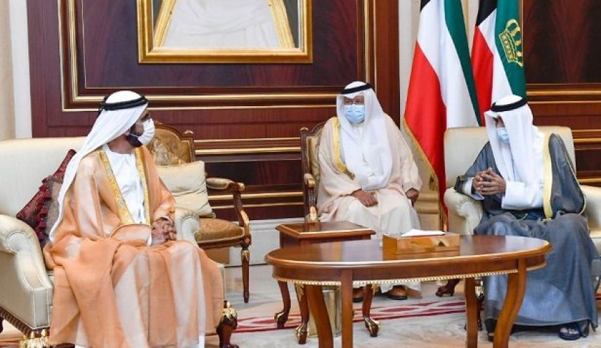 شاهد..مظهر حاكم دبي في حضور أمير الكويت يثير سخرية واسعة بمواقع التواصل!
