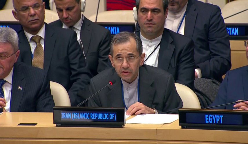 تخت روانجي: الضغوط الامیرکیة القصوی تجسید لارهاب الدولة
