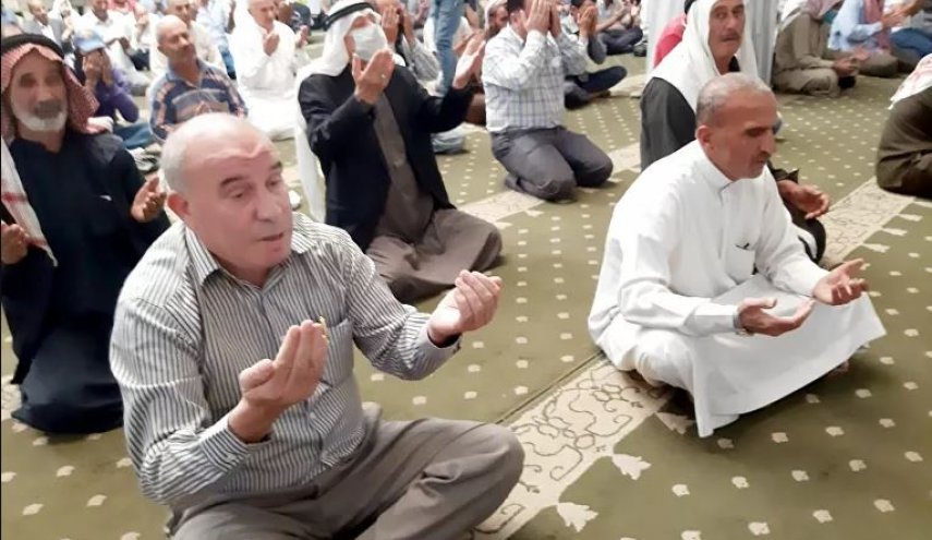مساجد سوريا.. صلاة ودعاء لهطول المطر وإخماد الحرائق