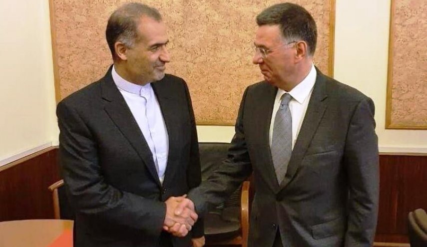 ايران وروسيا تؤكدان على التعاون الثنائي في اطار الاتحاد الاوراسي
