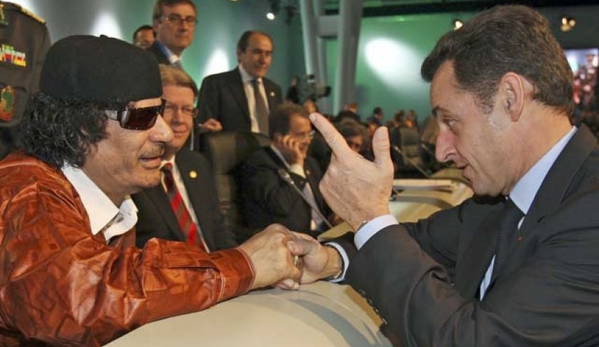 وثيقة تكشف السبب وراء إطاحة فرنسا بالقذافي عام2011

