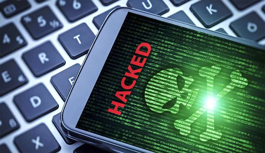 کیف تعرف اذا كان هناك تجسس على هاتفك؟