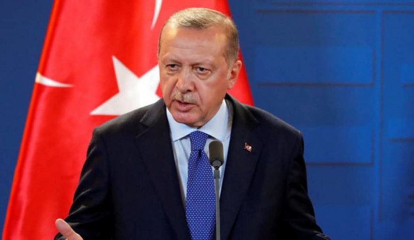 أردوغان يهدد أثينا بـ