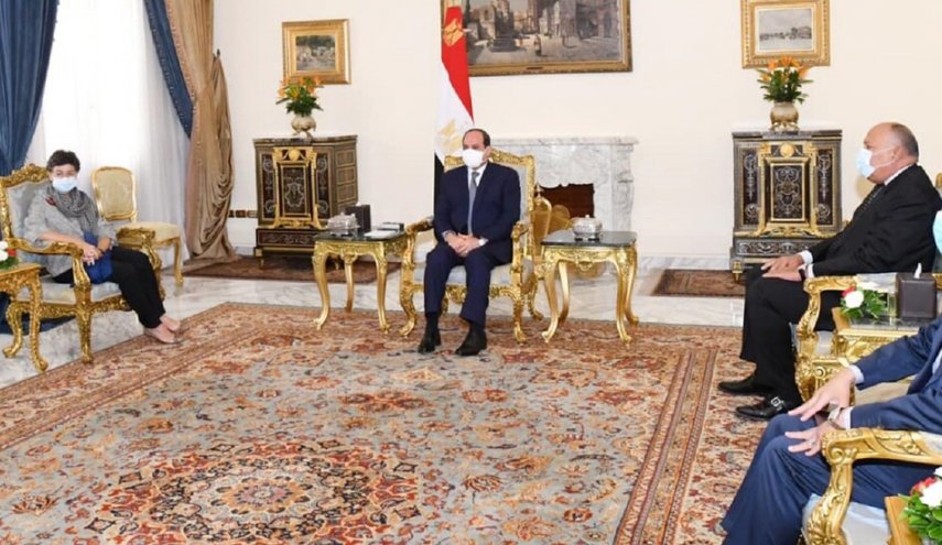 السيسي: هدفنا استعادة الاستقرار في ليبيا عبر المسار السياسي
