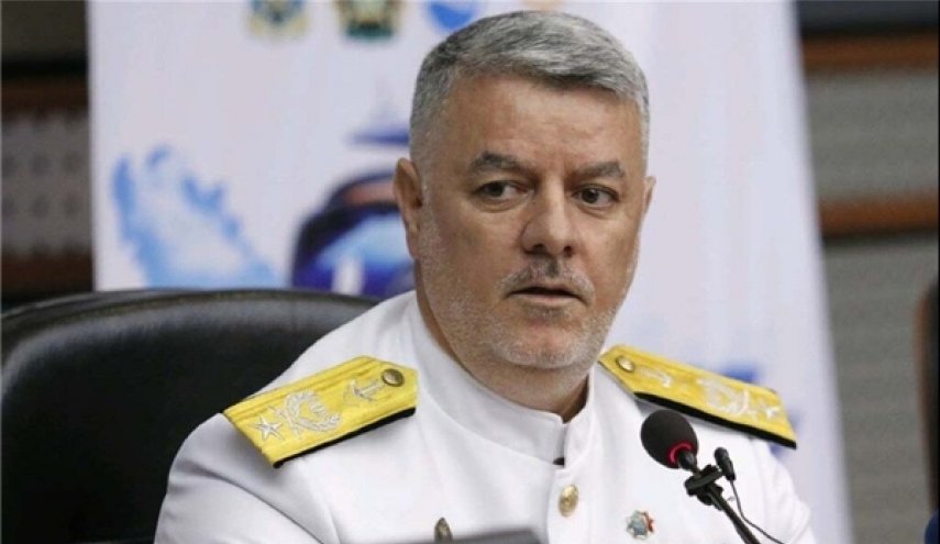 الاميرال خانزادي: لا حاجة لبحرية الجيش الايراني لشراء الاسلحة