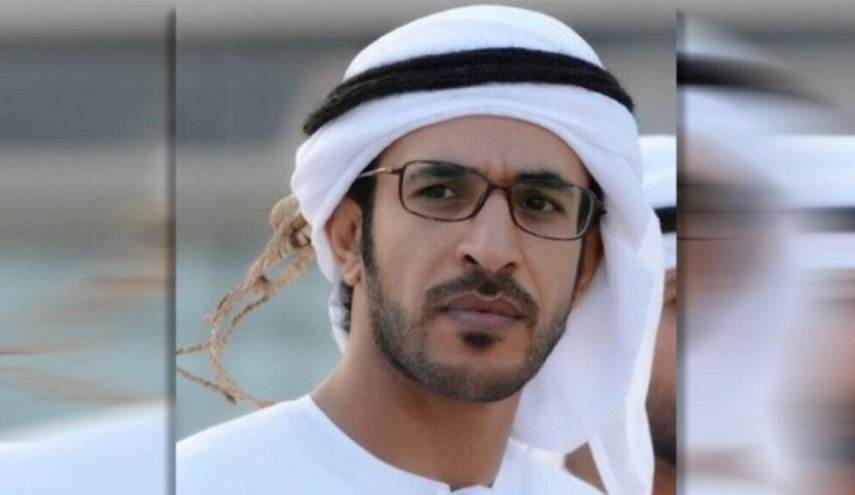 المطبع الإماراتي‘‘حمد المزروعي’’يشرب الخمر ويسيء للنبي الاكرم