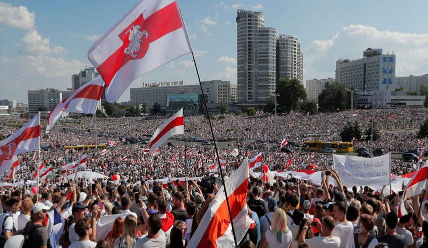 بيلاروسيا.. تأهب أمني في مينسك مع انتهاء مهلة المعارضة لرئيس البلاد