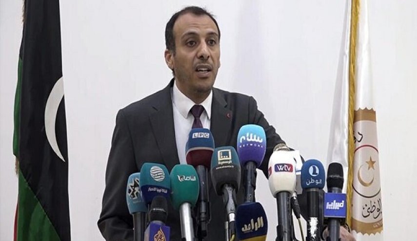 ليبيا تستنكر تصريحات ماكرون وتدعوه للاعتذار
