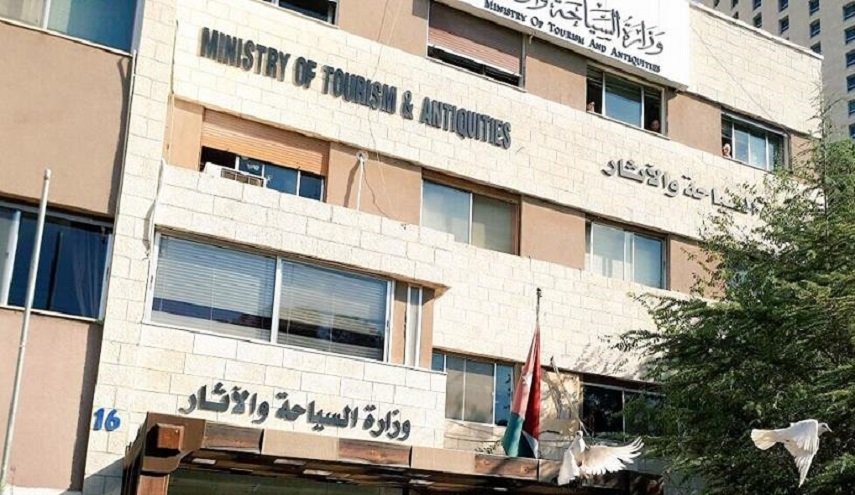 الأردن: إصابة أمين عام وزارة السياحة بفيروس كورونا