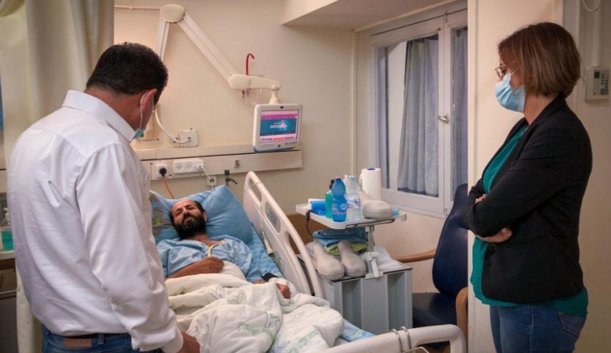 اسیر فلسطینی در نود و هشتمین روز اعتصاب غذا آماده شهادت است