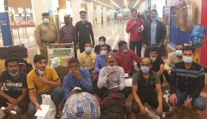 العراق تسفر 21 آسيويا لمخالفتهم شروط الإقامة
