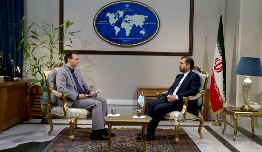 خطيب زادة: لا خيار أمام واشنطن سوى احترام الشعب الإيراني والعودة للحوار