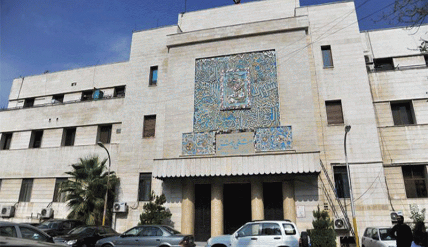 مدير مشفى سوري يحذر من موجة قوية للاصابات بكورونا