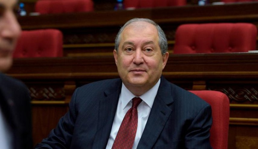 رئيس أرمينيا يفاجئ الجميع: علمت بإتفاق قره باغ من الإعلام!