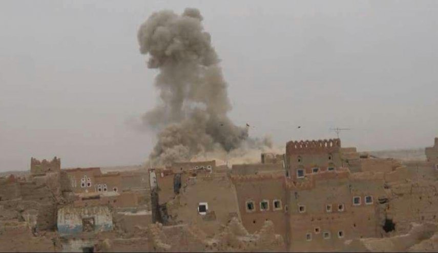 طيران العدوان يشن 13 غارة على مأرب والجوف وصعدة