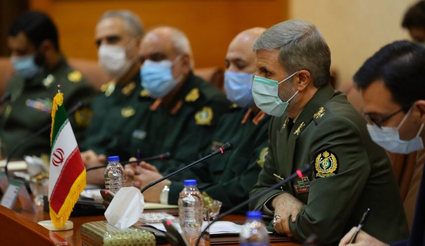 ايران مستعدة  لتعزيز قدرات العراق الدفاعية 