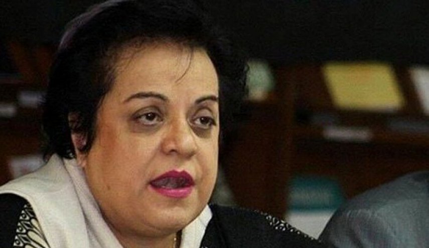 وزيرة باكستانية تتهم ماكرون بارتكاب 