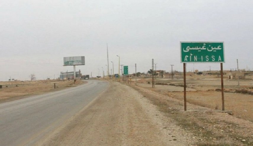 عدوان تركي بطائرة مسيرة على محيط عين عيسى السورية
