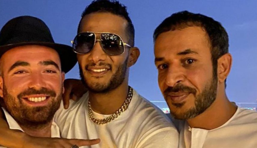 محمد رمضان يطلق تعليقا جديدا بعد صورته المستفزة مع 'مغنين إسرائيليين'