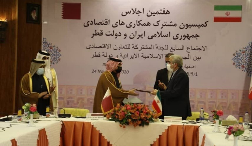 ايران وقطر توقعان على وثيقة للتعاون الاقتصادي بين البلدين
