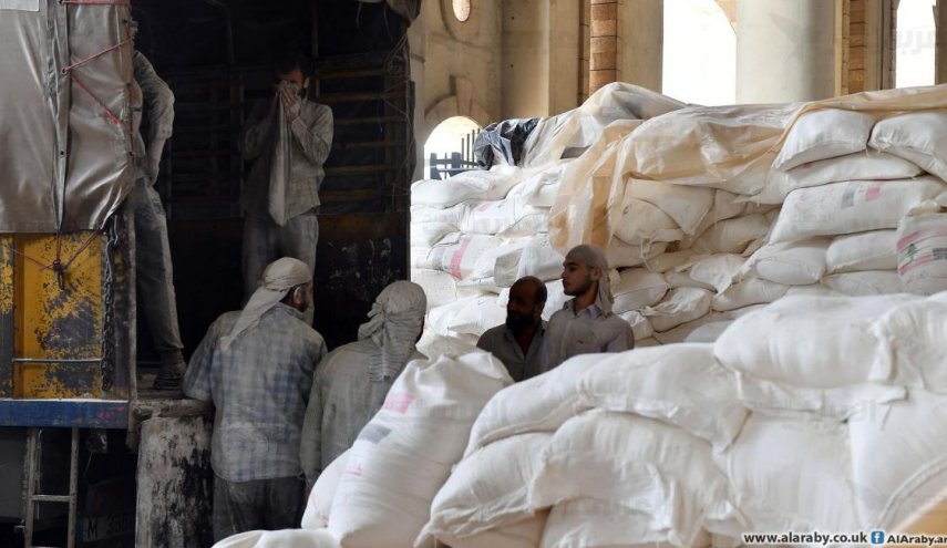 أول تعليق للسفارة العراقية على أنباء بيع هبة الطحين العراقي في لبنان