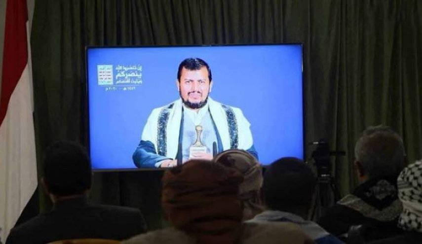 السيد الحوثي يلتقي برئيس وأعضاء حكومة الإنقاذ وقيادات عليا في الدولة