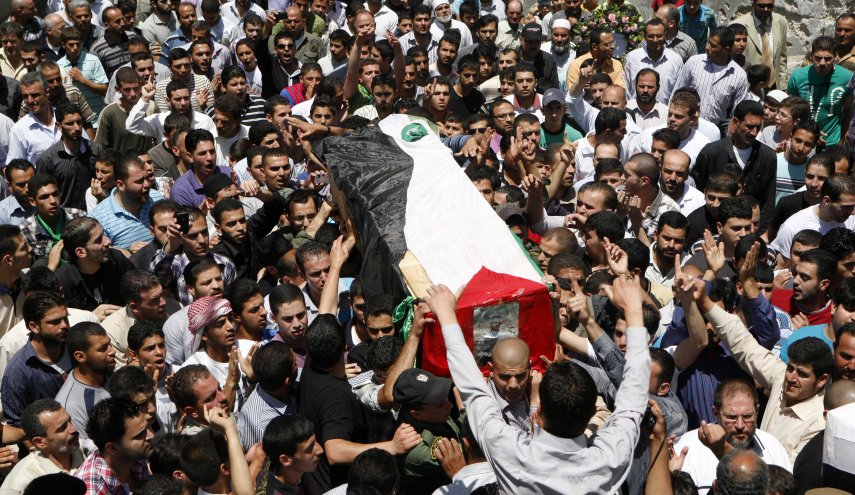 قوات الاحتلال إحتجزت جثامين 68 شهيدا فلسطينيا منذ عام 2016