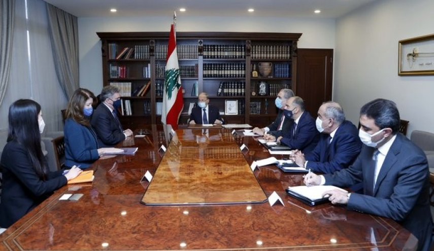 عون يبحث مع السفيرة الاميركية ورئيس الوفد الأميركي مسار المفاوضات غير المباشرة