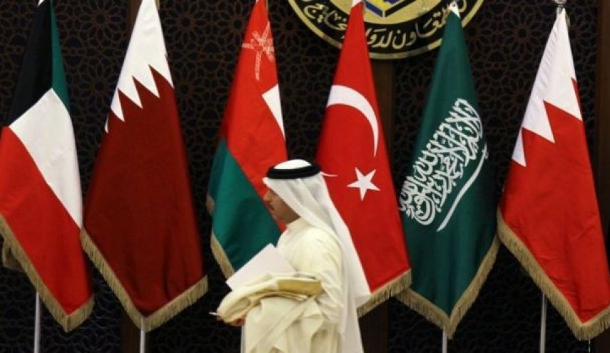 لا يشمل الإمارات.. تكهنات بحل وشيك للأزمة الخليجية