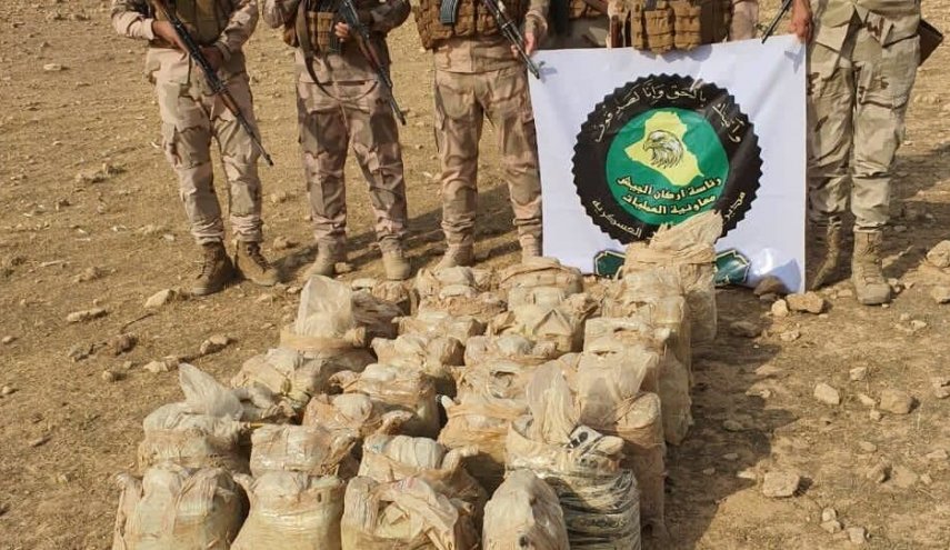 بالصور.. القوات العراقية تعثر على حقل ألغام تابع لـ'داعش' الارهابي