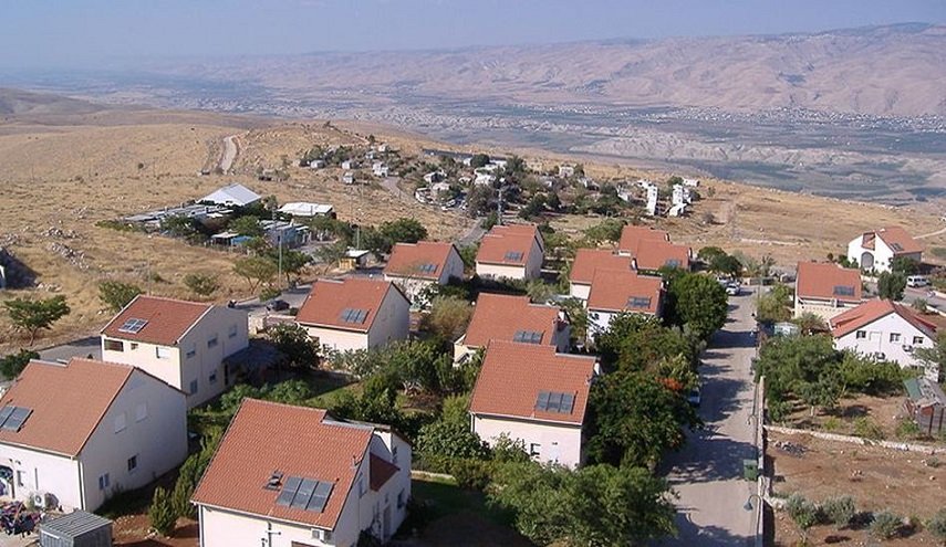 الاحتلال يصدّق على 4 مشاريع استيطانيّة ضخمة في الضفة 
