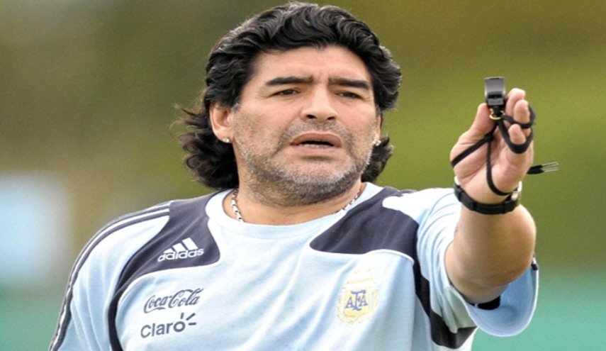 من هو اللاعب الوحيد الذي اعتبره مارادونا أفضل منه؟