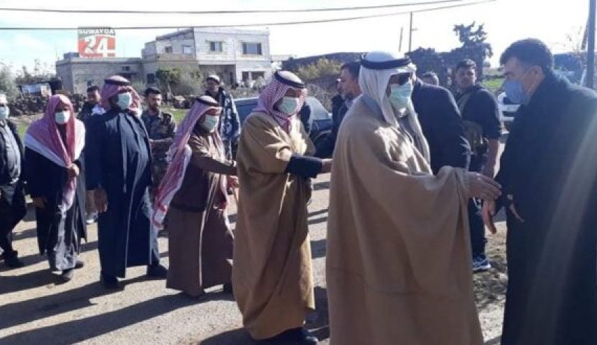 اجتماع بين وجهاء وعسكريين من درعا والسويداء لنزع فتيل التوتر بين الجانبين
